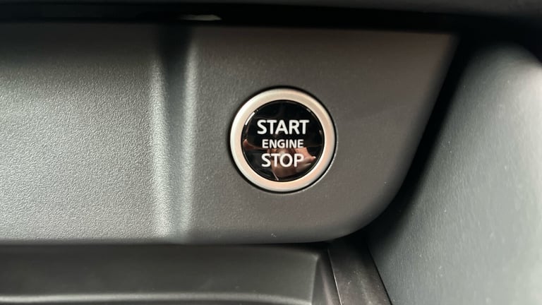 2025 Nissan Qashqai 1.3 DiG-T MH N-Connecta 5dr HATCHBACK PETROL Manual