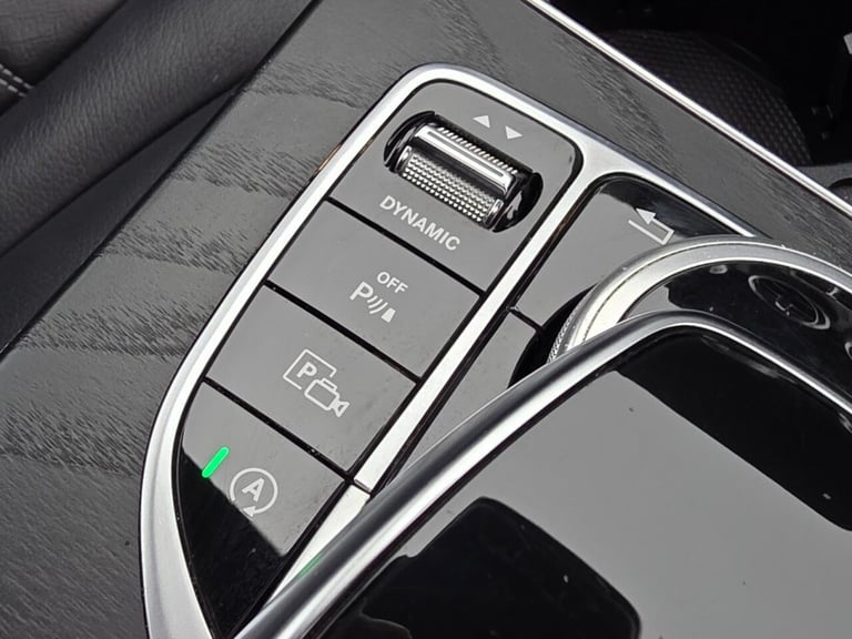 2019 Mercedes-Benz C Class 2.0 C300 AMG Line (Premium Plus) Saloon 4dr Petrol G-Tronic+ Euro 6 (s...