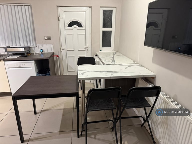 1 bedroom in Jubilee Drive, Liverpool, L7 (#2640074)