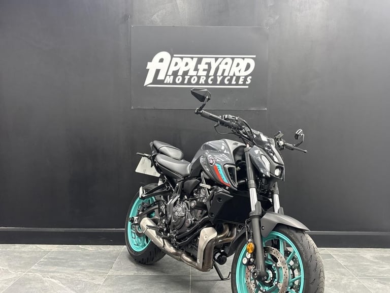 YAMAHA MT07 2022