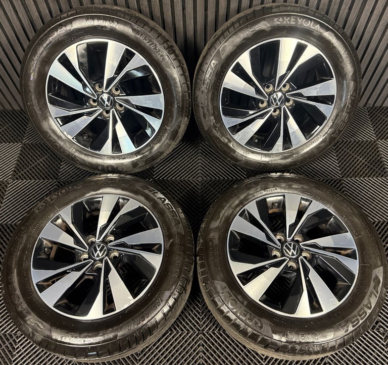 15'' GENUINE VW POLO NEW MODEL MK6 SEYNE ALLOY WHEELS ALLOYS TYRES