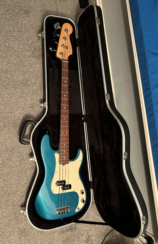 Fender USA Precision Bass