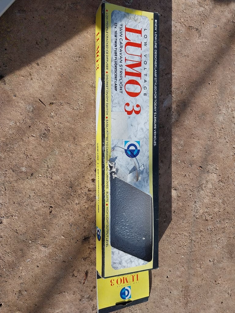 image for Caravan light lens