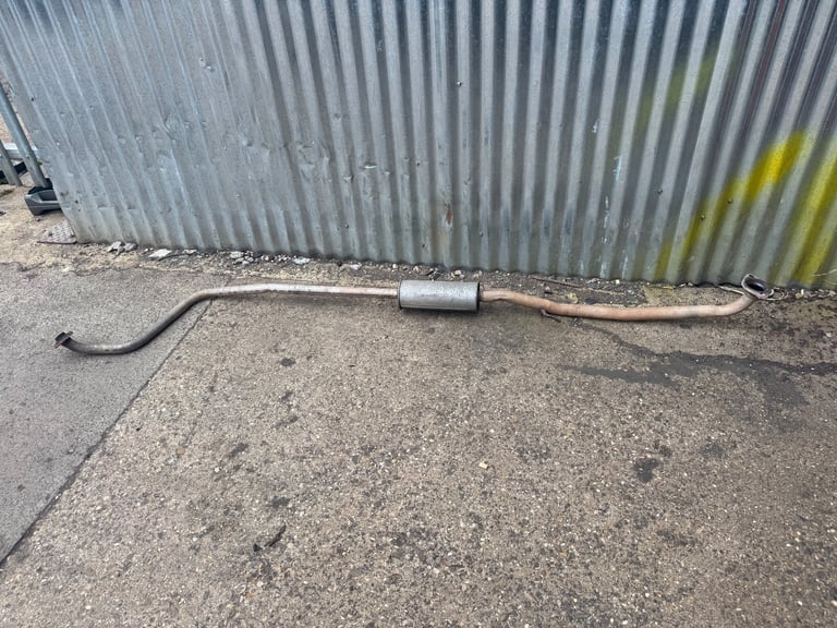 Toyota Yaris Mk1 exhaust 
