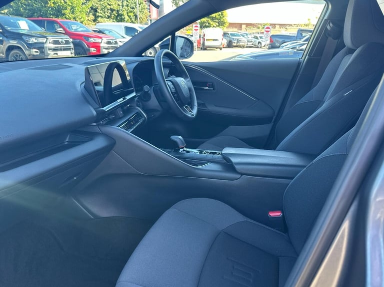 2024 Toyota C-HR 2.0 PHEV Design 5dr CVT SUV Hybrid Automatic