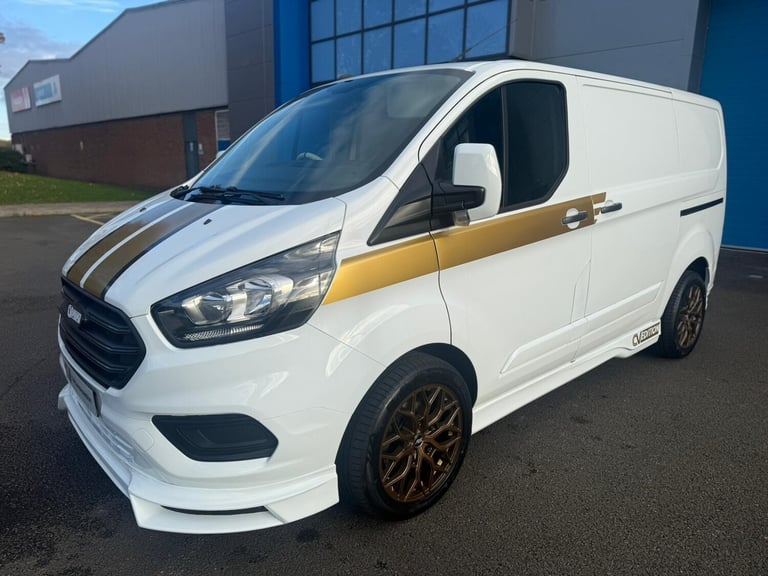 2020 Ford Transit Custom  2.0 EcoBlue CV EDITION SPORTS CUSTOM VAN Aston Martin PANEL VAN Diesel ...
