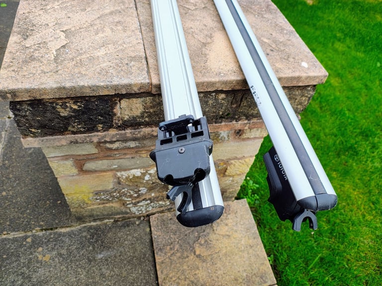 image for Genuine Toyota Roof Bars