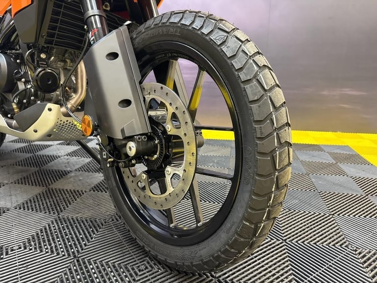 KTM 390 ADVENTURE X, 2025 low miles