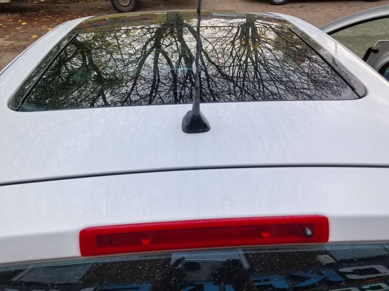 2009 Renault Clio 1.1 Clio Expression 16v 5dr Hatchback Petrol Manual