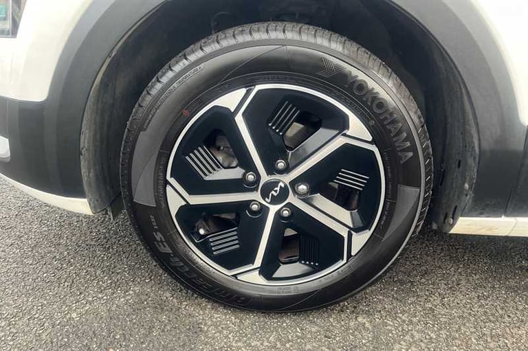 2022 Kia Niro 1.6h GDi 2 SUV 5dr Petrol Hybrid DCT Euro 6 (s/s) (139 bhp) SUV Hybrid Automatic