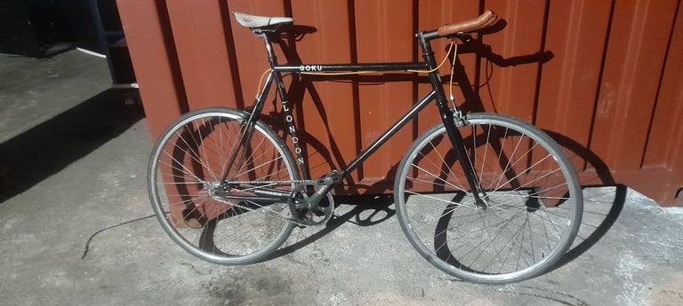 image for FULLY SERVICED Men Women Lightweigt GOKU Single Speed, racing bicycle + RECEIPT    