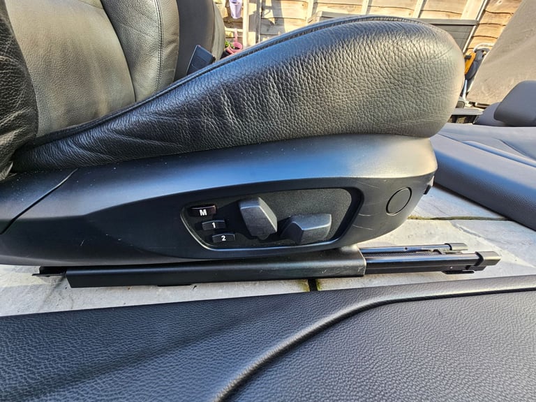  BMW E92 3 Series complete black interior /  memory, heated black leather seats