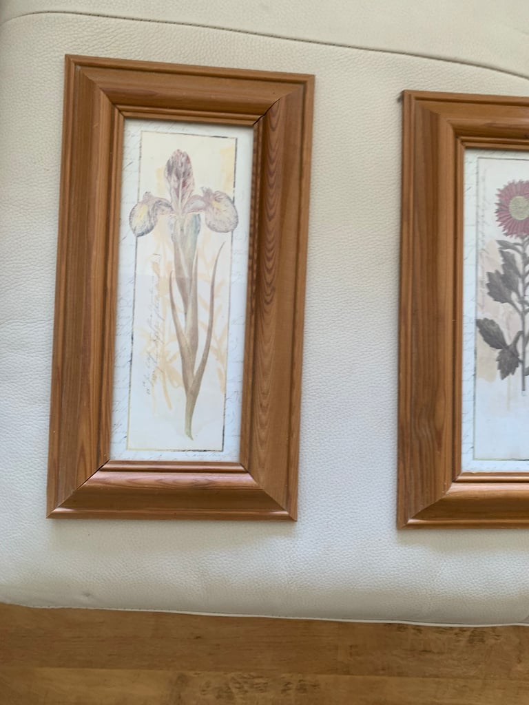X 5 beautiful painting ..2 of them r hand made. 