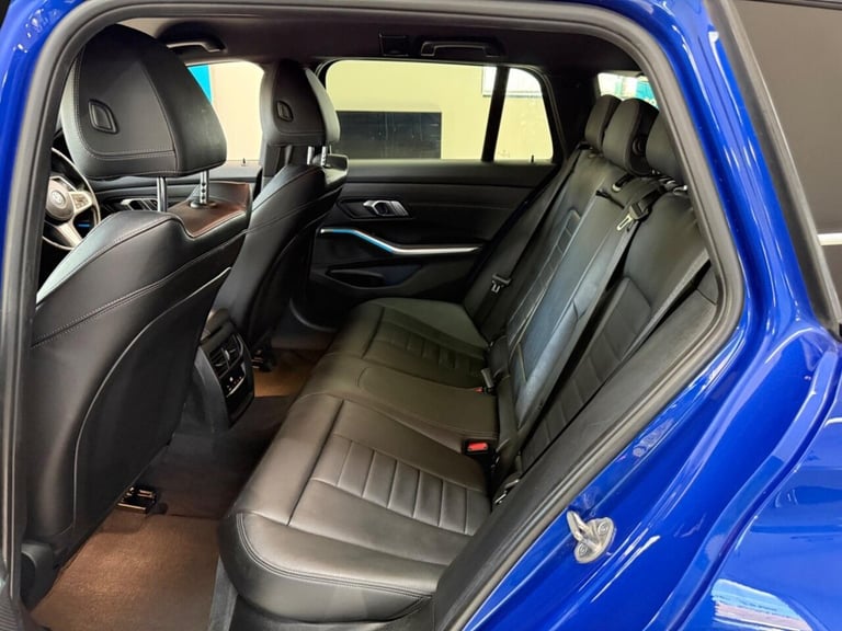2021 BMW 3 Series 2.0 330e 12kWh M Sport Touring Auto Euro 6 (s/s) 5dr Estate PETROL/ELECTRIC Aut...