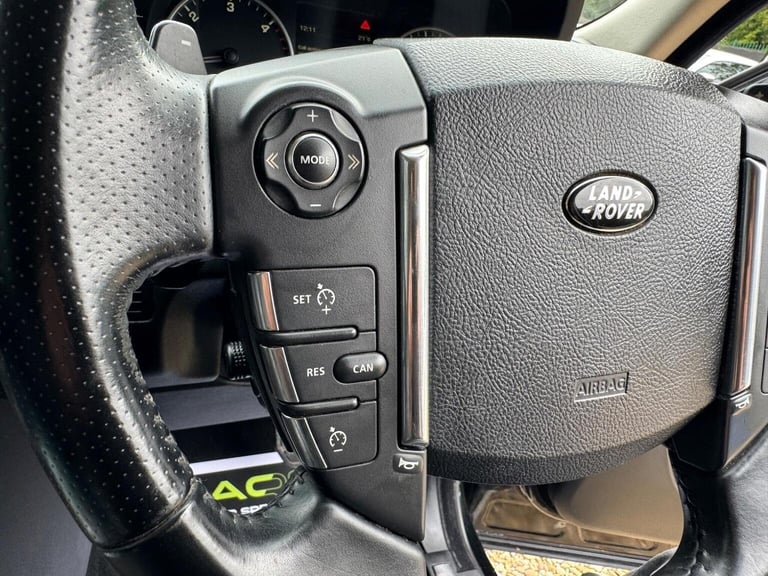 LAND ROVER RANGE ROVER SPORT 3.0 SD V6 HSE Black Auto 4WD Euro 5 5dr 2013