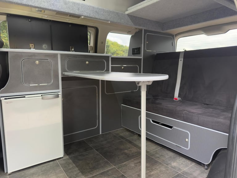 2007 Nissan Elgrand POP TOP 4 Berth Full Camper Conversion