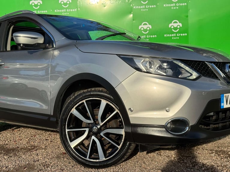2016 Nissan Qashqai 1.6 Qashqai Tekna DiG-T 5dr SUV Petrol Manual