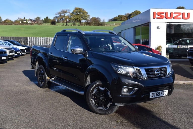 2019 Nissan Navara 2.3 dCi Tekna Auto 4WD Euro 6 4dr PICK UP Diesel Automatic