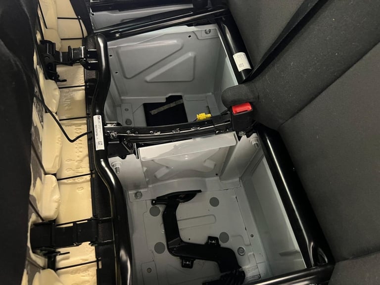 2024 Mercedes-Benz Sprinter 2.0 315 CDI Premium FWD L2 H2 Euro 6 (s/s) 5dr Panel Van Diesel Manual