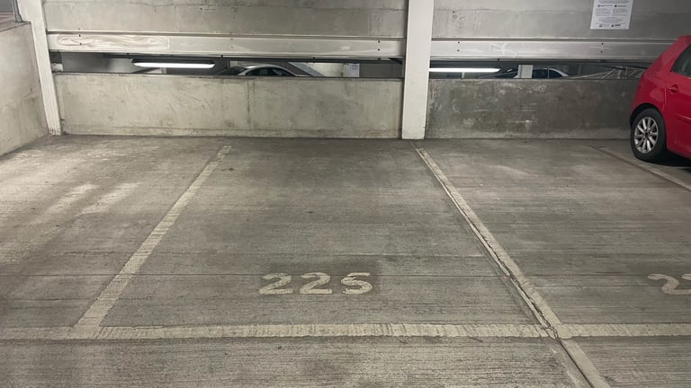 Covered Parking in Leeds City Centre - West Point (£180/Month) – 3 Mins walk from Station