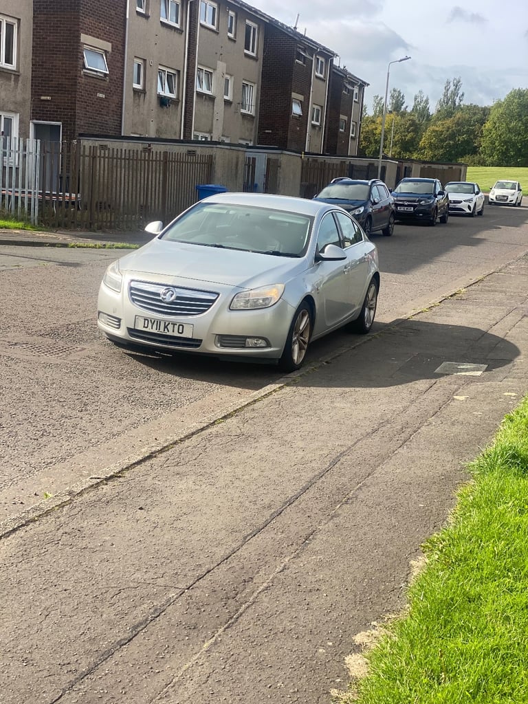 Vauxhall, INSIGNIA, Hatchback, 2011, Manual, 1796 (cc), 5 doors