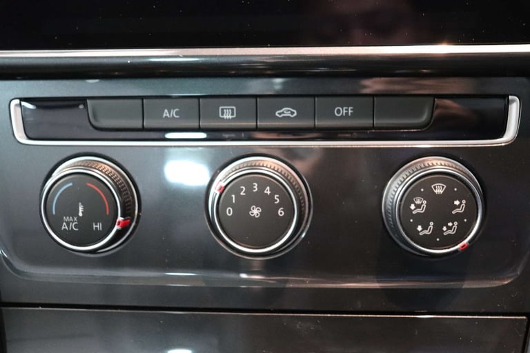 2019 Volkswagen Golf 1.6 Golf Match TDI Semi-Auto 5dr Estate Diesel Automatic