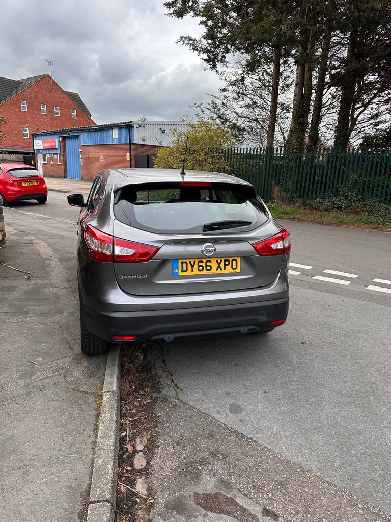 Nissan, QASHQAI, Hatchback, 2016, Manual, 1461 (cc), 5 doors