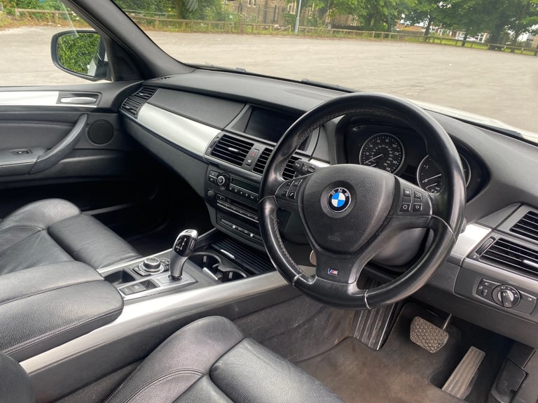2011 BMW X5 3.0 40d M Sport 7 Seater / Facelift Model / 20” Alloys/ Heated Seats