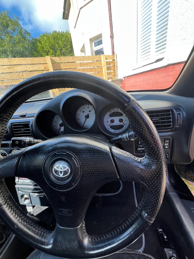 Toyota, MR2, Convertible, 2001, Manual, 1794 (cc), 2 doors