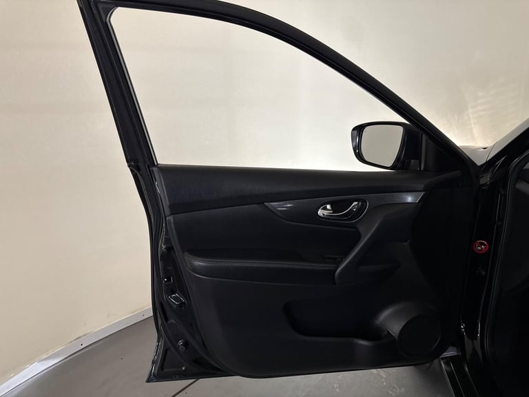 2015 Nissan X-Trail 1.6 dCi n-tec Euro 5 (s/s) 5dr ESTATE Diesel Manual