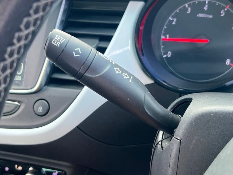 Vauxhall CROSSLAND 1.2 Turbo Griffin SUV 5dr Petrol Manual Euro 6 (s/s) (110 ps)