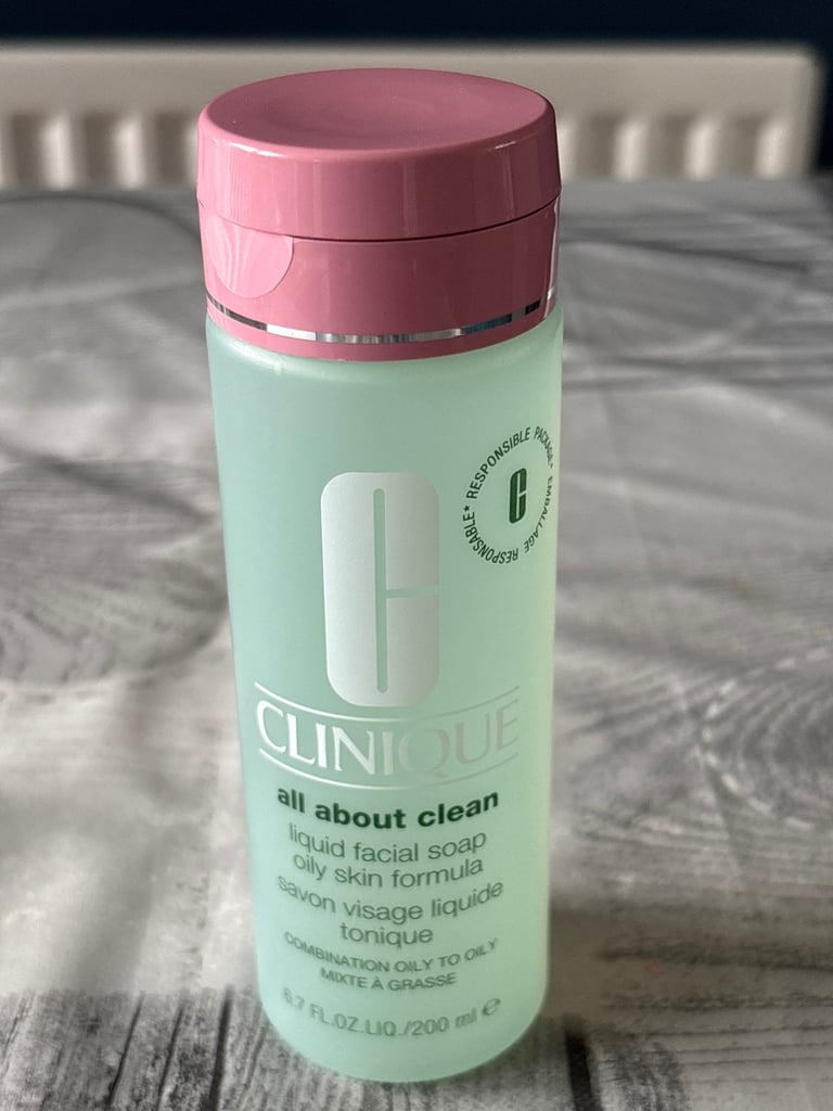image for CLINIQUE Liquid facial soap