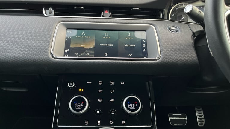 2022 Land Rover Range Rover Evoque 1.5 P300e R-Dynamic S 5dr Auto Hatchback Hatchback Hybrid Auto...