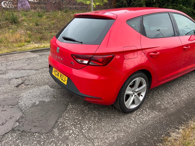 2014 Seat Leon FR 2.0 TDi 180bhp 113,000 miles mot 1 year road tax for 1 year 