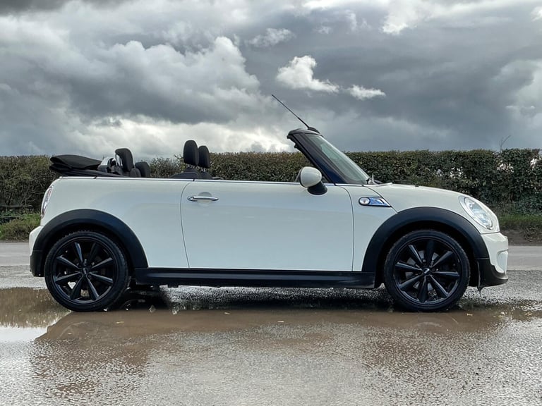 2015 MINI Convertible 1.6 Cooper S 2dr CONVERTIBLE PETROL Manual