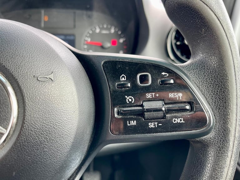 Mercedes-Benz Sprinter 314 CDI 140 L3H2 LWB HIGH ROOF RWD