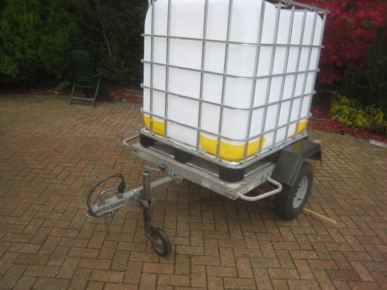 image for Erde 142 flatbed water bowser trailerJockey wheel1000 litre IBC tankRoad lights.