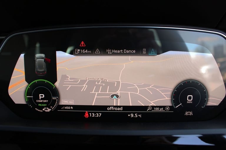 2019 19 AUDI E-TRON 55 SUV 5DR ELECTRIC AUTO QUATTRO 95KWH (408 PS)