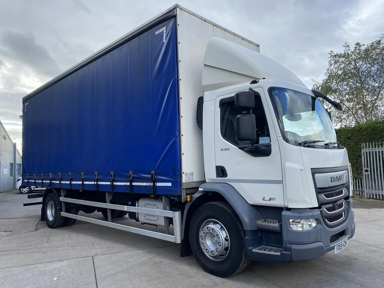 2019/19 DAF LF 18T CURTAIN SIDER EURO 6 COMPLIANT. HIGH VOLUME BODY