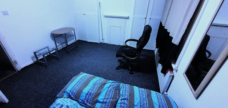 Master double room to let in barking IG11- All Bill Included. No Agent Fee
