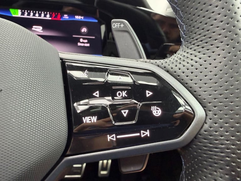 2025 Volkswagen Golf 2.0 TSI R Black Edition Hatchback 5dr Petrol DSG 4Motion Euro 6 (s/s) (333  ...