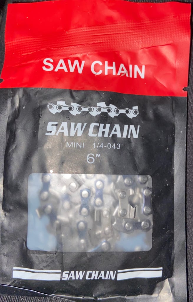 Saw chains x 2 6” New 