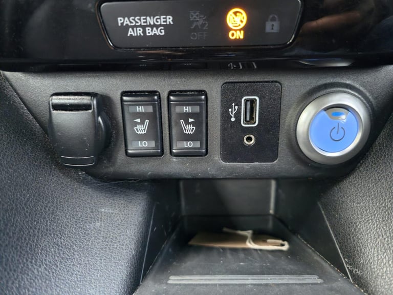 2020 Nissan Leaf 110kW N-Connecta 40kWh 5dr Auto HATCHBACK ELECTRIC Automatic