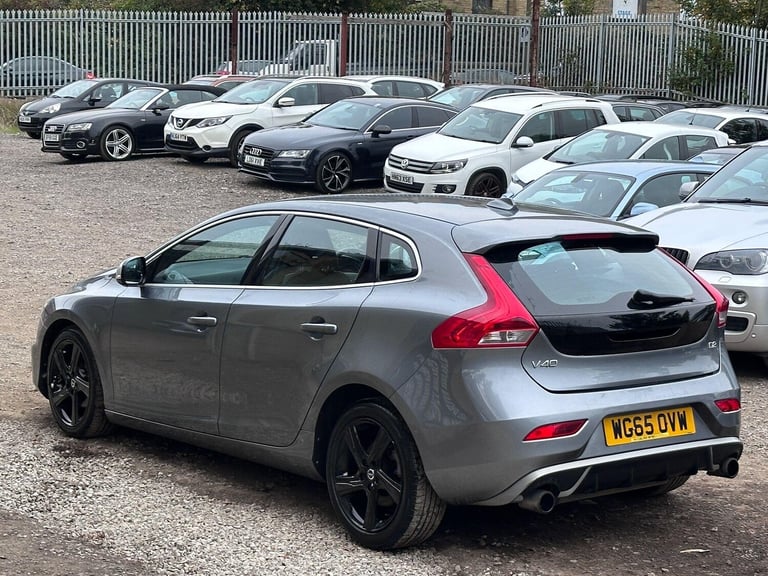 2015 Volvo V40 1.6 D2 R-Design Euro 5 (s/s) 5dr HATCHBACK Diesel Manual