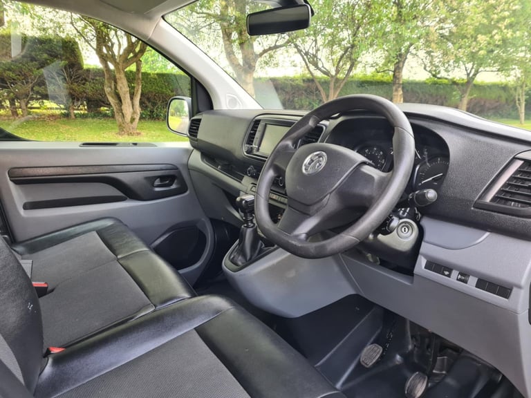 2020 Vauxhall Vivaro 1.5 D Sportive 120Bhp