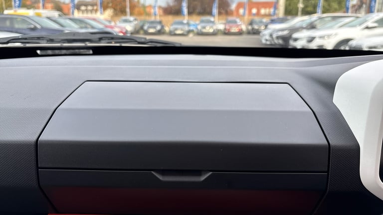 2025 Dacia Spring 27kWh Expression 65 48kW 5dr Auto Electric Hatchback Hatchback Electric Automatic