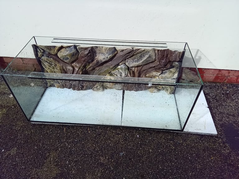 image for Fish tank
