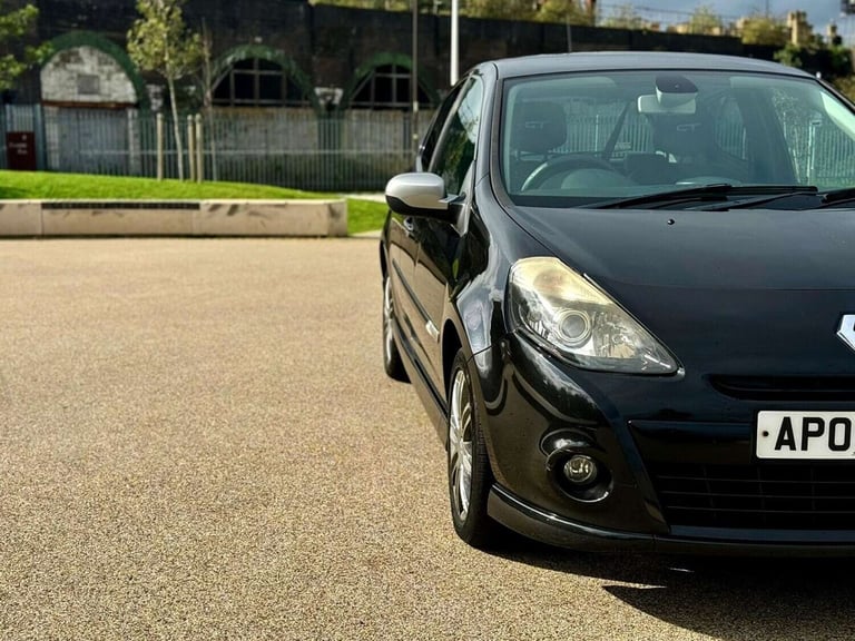 2009 Renault Clio 1.6 VVT 128 GT 3dr HATCHBACK PETROL Manual