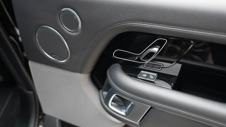 2020 Land Rover Range Rover (70 Reg) 3.0SDV6 Vogue Estate Diesel Automatic