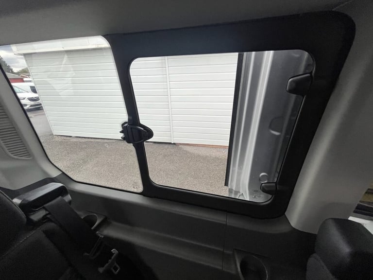 2019 69 FORD TRANSIT 2.0 460 ECOBLUE TREND MINIBUS DOUBLE CAB 5DR DIESEL MANUAL 